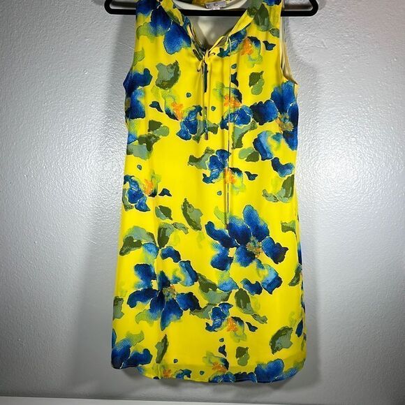“C” Round Neck Sleeveless Flowered MIDI Dress. Yellow & Blue. Size Medium - Picture 1 of 8